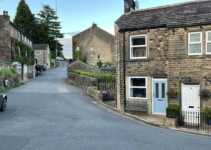 No.18 Holmfirth